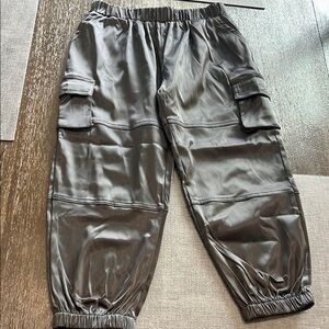 Nova Kids size 6 brand new w/o tags